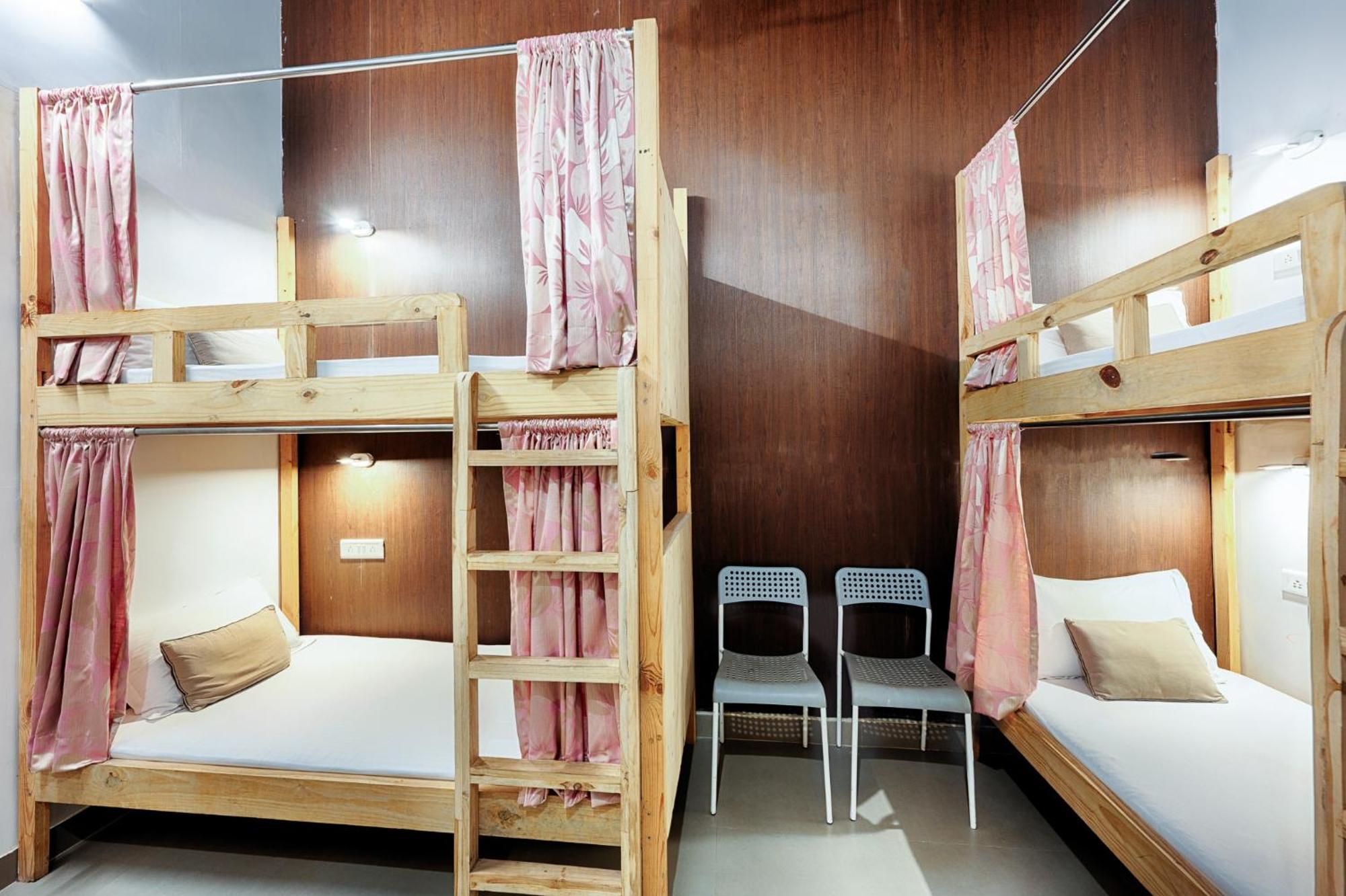 International Travellers' Hostel By Ith Stays Varanasi Room photo
